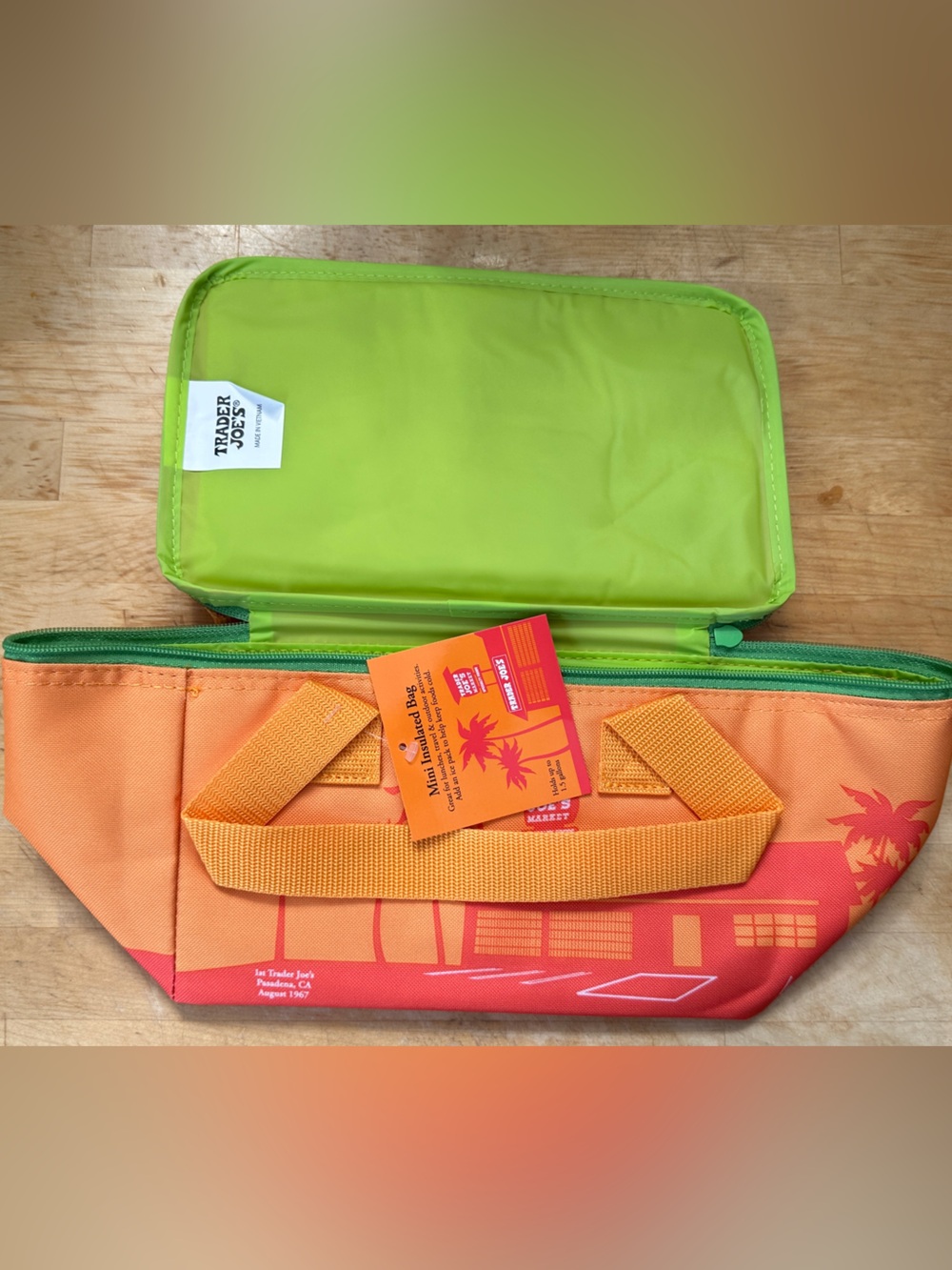 NWT MINI ORANGE TRADER JOES INSULATED COOLER BAG!